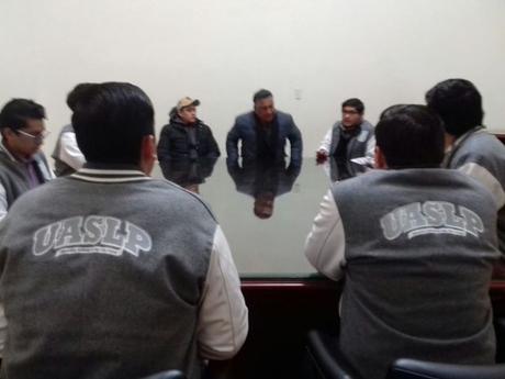 FUP entrega pliego petitorio a Gobierno del Estado y pide no se suba la tarifa del camión