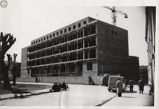 #JuevesDeArquitectura Ambulatorio de Gijón 1960-62. Fernando García Mercadal