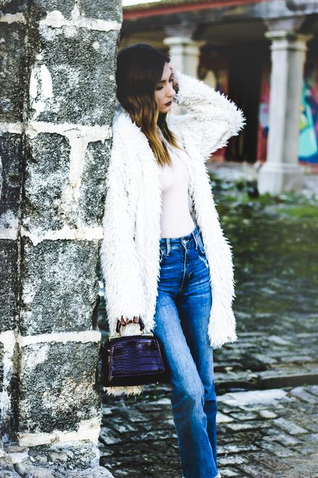 AU REVOIR CINDERELLA