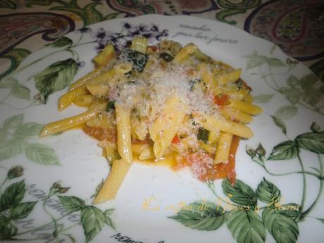 Macarrones Primavera cocidos en su salsa