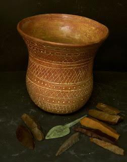 La decoración de un vaso campaniforme del arenero de Miguel Ruiz, de Madrid.   Réplicas de vasos campaniformes, entrada séptima.
