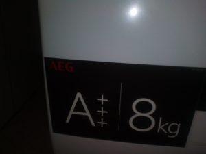 Ahorra en la factura de la luz, eficiencia energética, contamina menos.