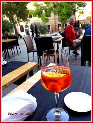 Espaguetis con atún y aceitunas Espaguetis con atún y aceitunas