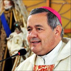 Cardenal clave del Vaticano se distancia de dichos del Papa sobre obispo encubridor de pederastas