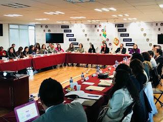 CONSIDERAN SERVIDORES PÚBLICOS QUE EXISTE POLÍTICA DE IGUALDAD LABORAL EN EDOMÉX