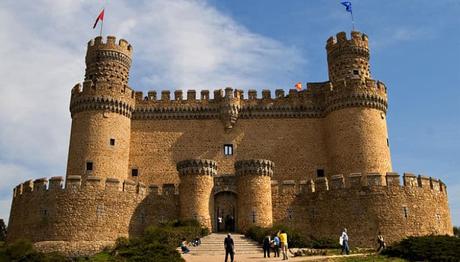 Castillo De Manzanares El Real | Historia, Características Y Más