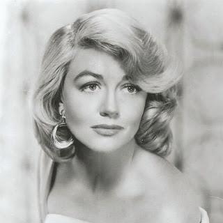 HOMENAJE: DOROTHY MALONE (1925-2018): 93 años