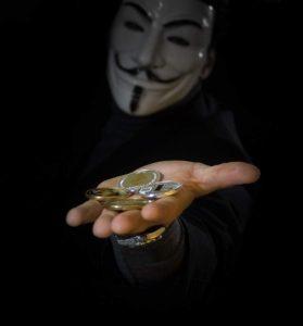Las “criptomonedas”, en tela de juicio por la banca desconfiada que siempre gana