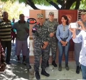 Acuerdo con encargada de INDRHI,Damaris Gómez, pone fin a protesta en Cabral.