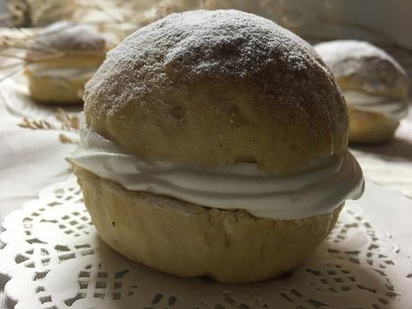 Barbas rellenas de nata