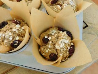 Muffins veganos de arándanos y avena