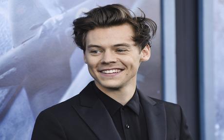 Visualizan a ex #OneDirection Harry Styles como el próximo #JamesBond Visualizan a ex #OneDirection Harry Styles como el próximo #JamesBond