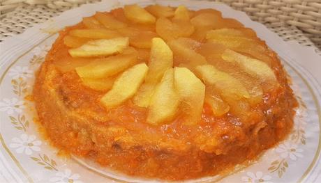 Bizcocho de zanahoria sin grasa con crema pastelera de zanahoria