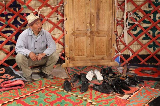 Svet-Ake (The Light Thief), Kirguistán 2010