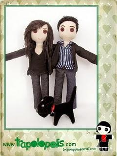pareja 30cm + mascota 12cm