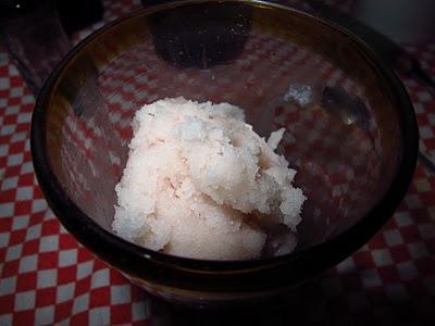 Nieve de guayaba y cardamomo Nieve de guayaba y cardamomo