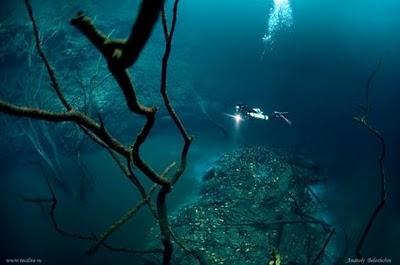 ¿Un río bajo el agua? El curioso cenote Angelita