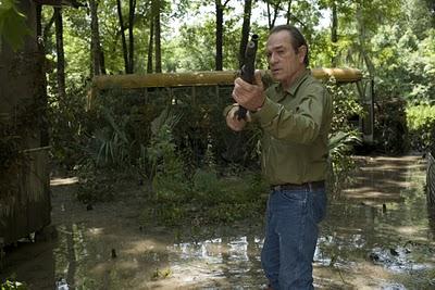 'En el centro de la tormenta': Tommy Lee Jones buscando la verdad