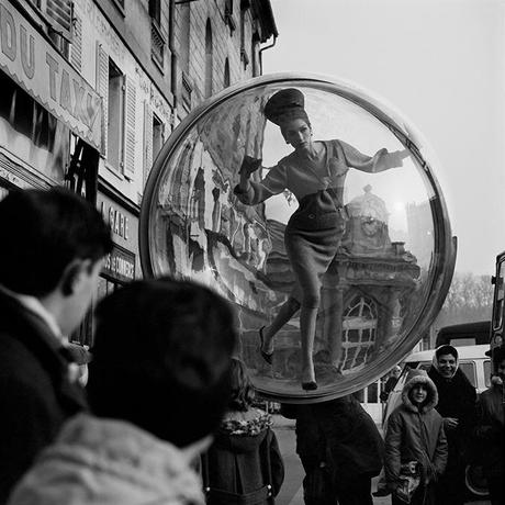 Melvin Sokolsky – Burbujas
