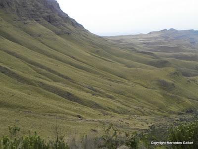 LESOTO: EN EL PAIS DE LOS HOMBRES MANTA