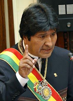Evo denuncia a Estados Unidos por intentos de deteriorar imagen de gobierno boliviano