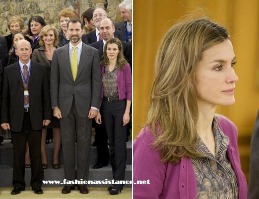 Los Príncipes de Asturias reciben a miembros de la Universidad de Tel Aviv. El look de Dña. Letizia. Prince Felipe an Princess Leltizia of Spain receive members of Tel Aviv University