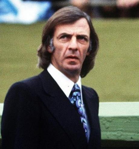 César Luis Menotti, entrenador argentino, campéon del Mundo en...