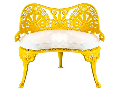 MUEBLES DE COLORES PARA EL JARDÍN