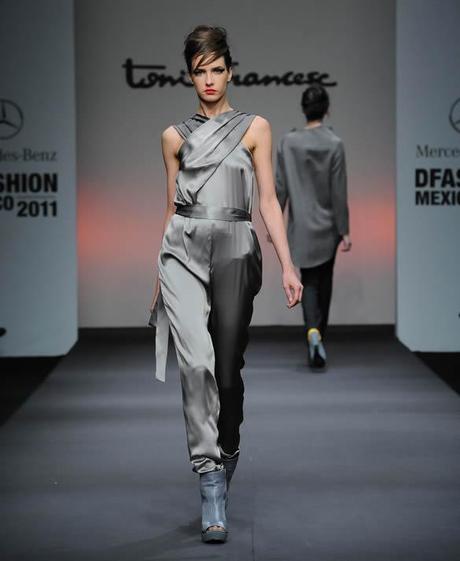 DSC_1968 Toni Francesc y su Ave Fénix renacen en la pasarela