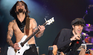 Jane's Addiction, Red Hot Chili Peppers y Satellite Party