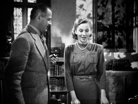 Rebeca, el origen del nombre de esta prenda de vestir Rebeca, el origen del nombre de esta prenda de vestir