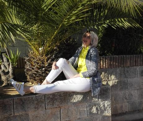 HOUNDSTOOTH HOUNDSTOOTH