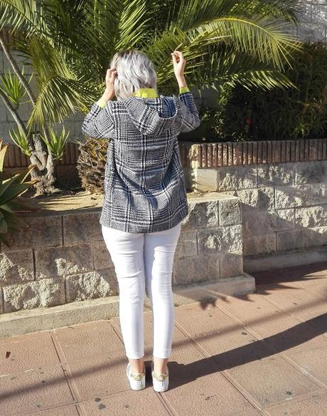 HOUNDSTOOTH HOUNDSTOOTH