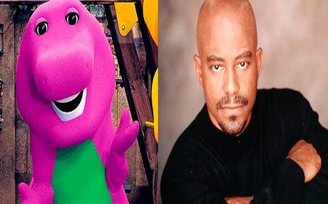 David Joyner, hombre debajo de Barney, maneja negocio de  intimidades de adultos