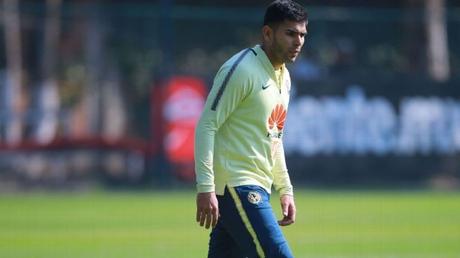 Silvio Romero ha sido vendido supuestamente al Independiente