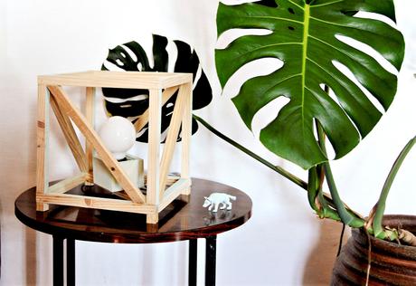 DIY LÁMPARA CUBO DE MADERA PARA EL DORMITORIO DIY LÁMPARA CUBO DE MADERA PARA EL DORMITORIO