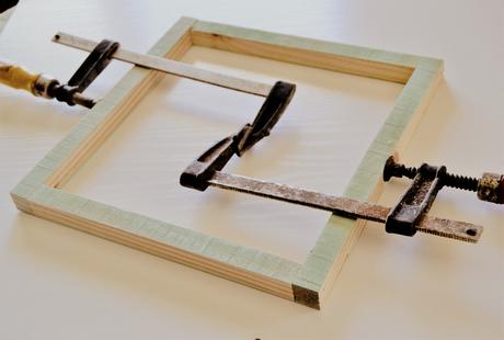 DIY LÁMPARA CUBO DE MADERA PARA EL DORMITORIO DIY LÁMPARA CUBO DE MADERA PARA EL DORMITORIO