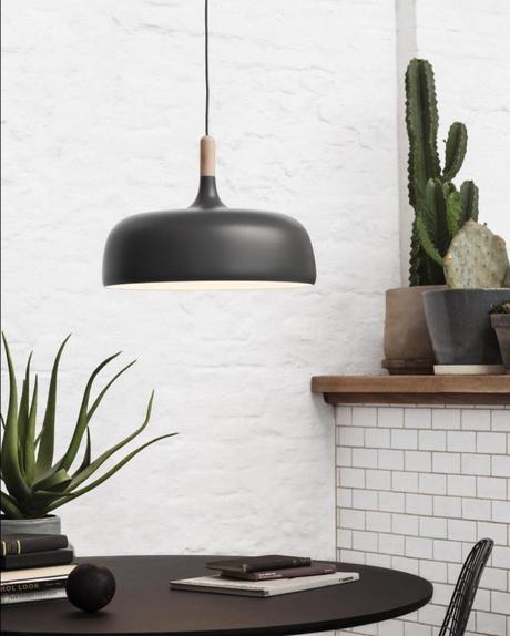 lampara nórdica lampara escandinava Lámpara de techo Acorn de Northern lampara de techo lámpara de diseño lampara colgante diseño noruego diseño nórdico 