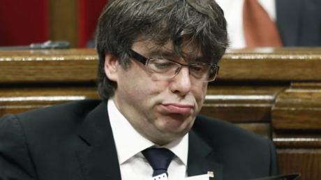 Puigdemont y la intolerable falta de exigencias a los políticos españoles