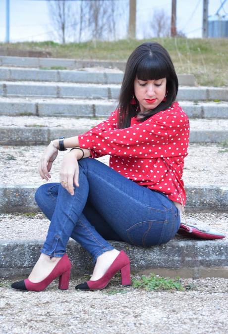 Top rojo con lunares