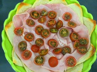 TARTA DE QUESO , AGUACATE Y JAMON TARTA DE QUESO , AGUACATE Y JAMON