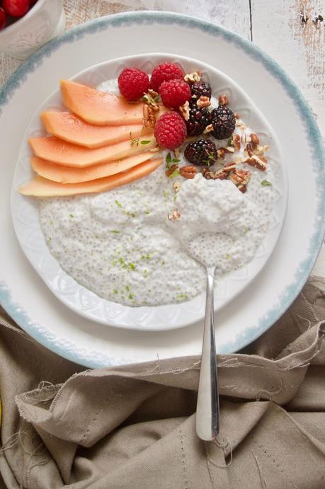 Pudding de chía con papaya y lima, un desayuno muy hippie
