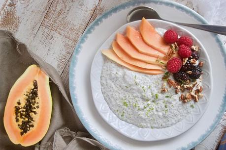 Pudding de chía con papaya y lima, un desayuno muy hippie