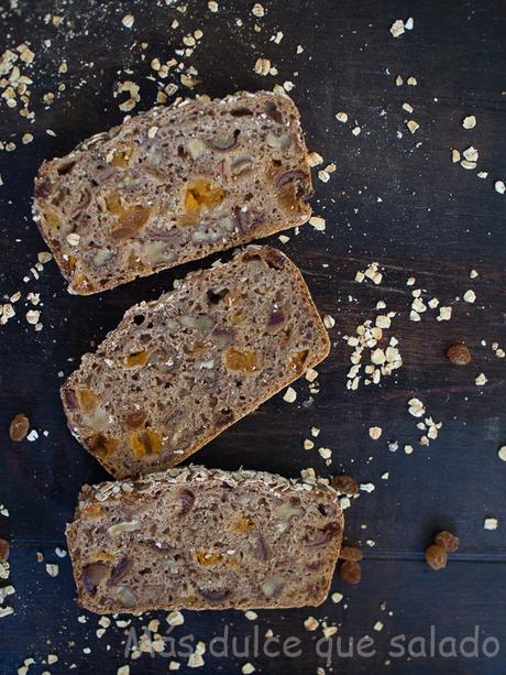 Pan integral con frutos secos, sin amasado. Vídeo Receta