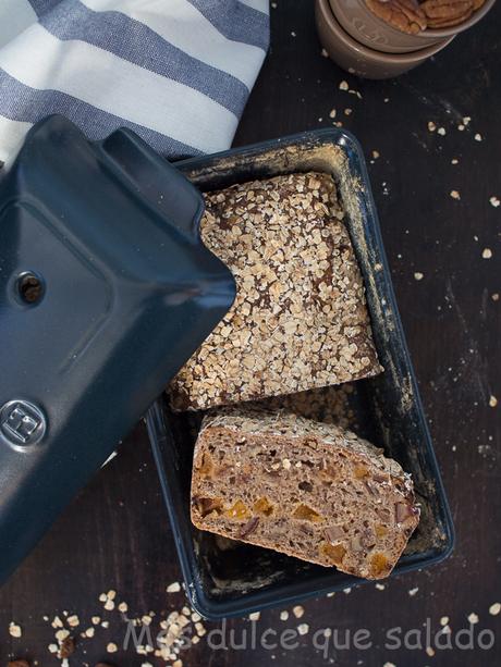 Pan integral con frutos secos, sin amasado. Vídeo Receta Pan integral con frutos secos, sin amasado. Vídeo Receta