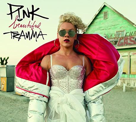 P!nk estrena el videoclip del tema ‘Wild Hearts Can’t Be Broken’ Beautiful Trauma