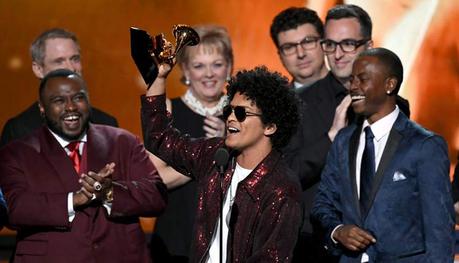 Bruno Mars triunfó en los Grammys 2018 con siete galardones Bruno Mars arrasa en los Grammy