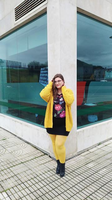 Yellow tights ~ Plus size woman