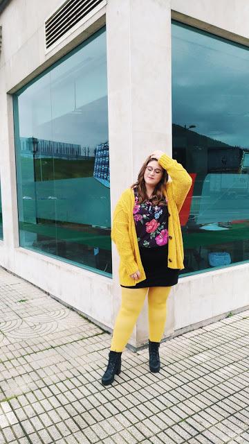 Yellow tights ~ Plus size woman