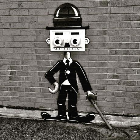 Tom Bob y sus creativos dibujos en la calle Tom Bob y sus creativos dibujos en la calle